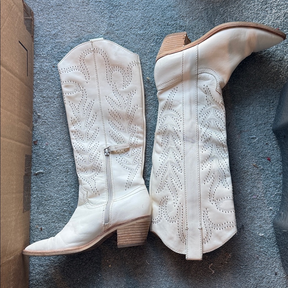 Dolce Vida The Shiren Leather Cowgirl embellished boots size 6 - Picture 4 of 6